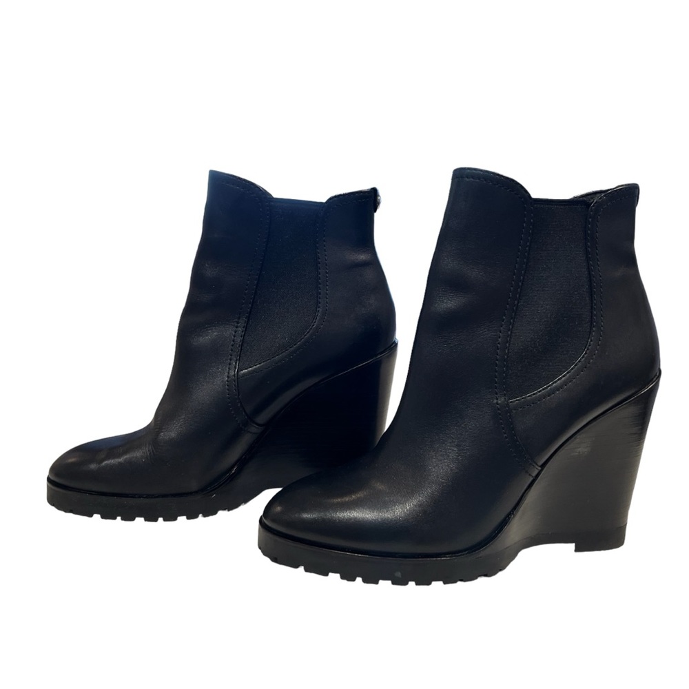 Michael Kors Thea Wedge Leather Boots- Size 9